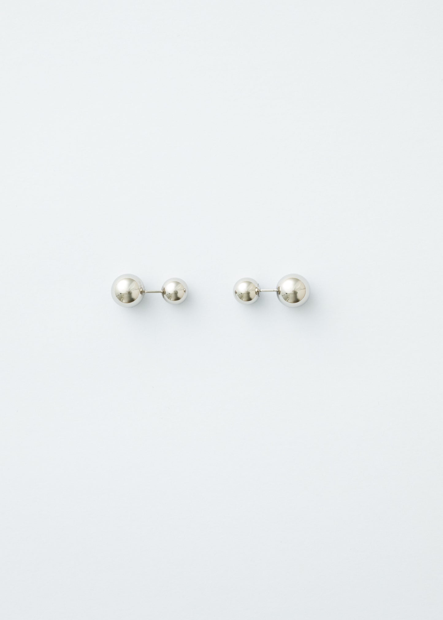 Stud earrings - Silver - Pair
